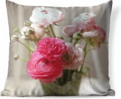 Buitenkussens - Tuin - Roze Boterbloemen Op Een Wazige Achtergrond - 40x40 Cm