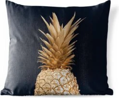 Buitenkussens - Tuin - Gouden Ananas Bladeren Op Een Zwarte Achtergrond - 60x60 Cm
